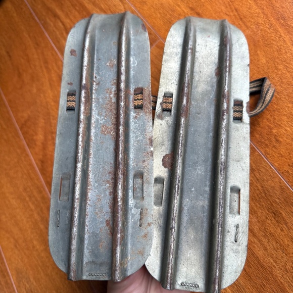 Antique Winter Snowshoes Snow Shoes Metal Cabin Lodge Decor Rustic Display 10”. - Picture 7 of 10